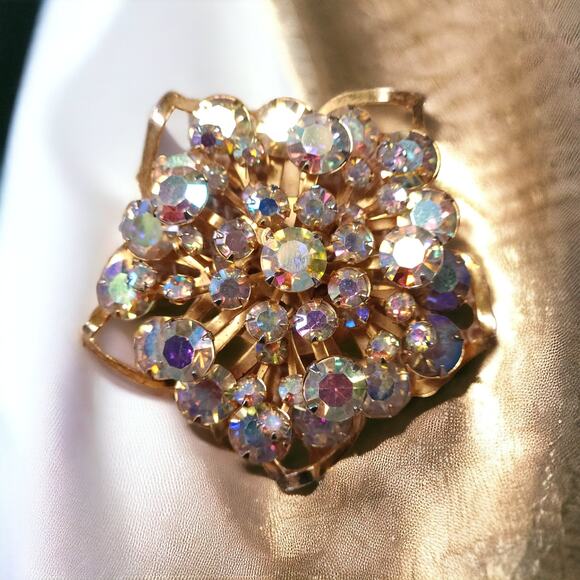 Vintage Floral Rhinestone Pin, Charming Brooch, Vintage Brooch - Picture 2 of 10